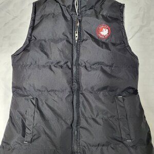 Canada Weather Gear Black Quilted Puffer Vest Women’s Size Medium